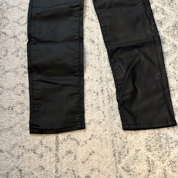 black faux leather free people pants size 24 in great condition - Picture 2 of 4